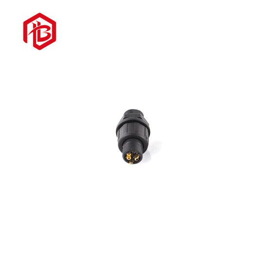Conector de alimentación para montaje en panel IP67