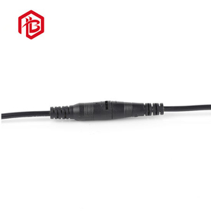 Conector de tubo de plástico de 12 V CC con bloqueo de tornillo